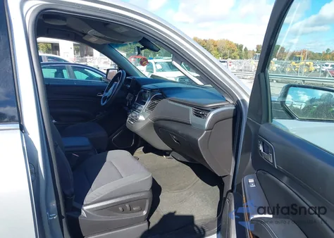 2015 Chevrolet Tahoe Commercial Fleet z USA, uszkodzony, nr VIN 1GNSK2EC7FR654829